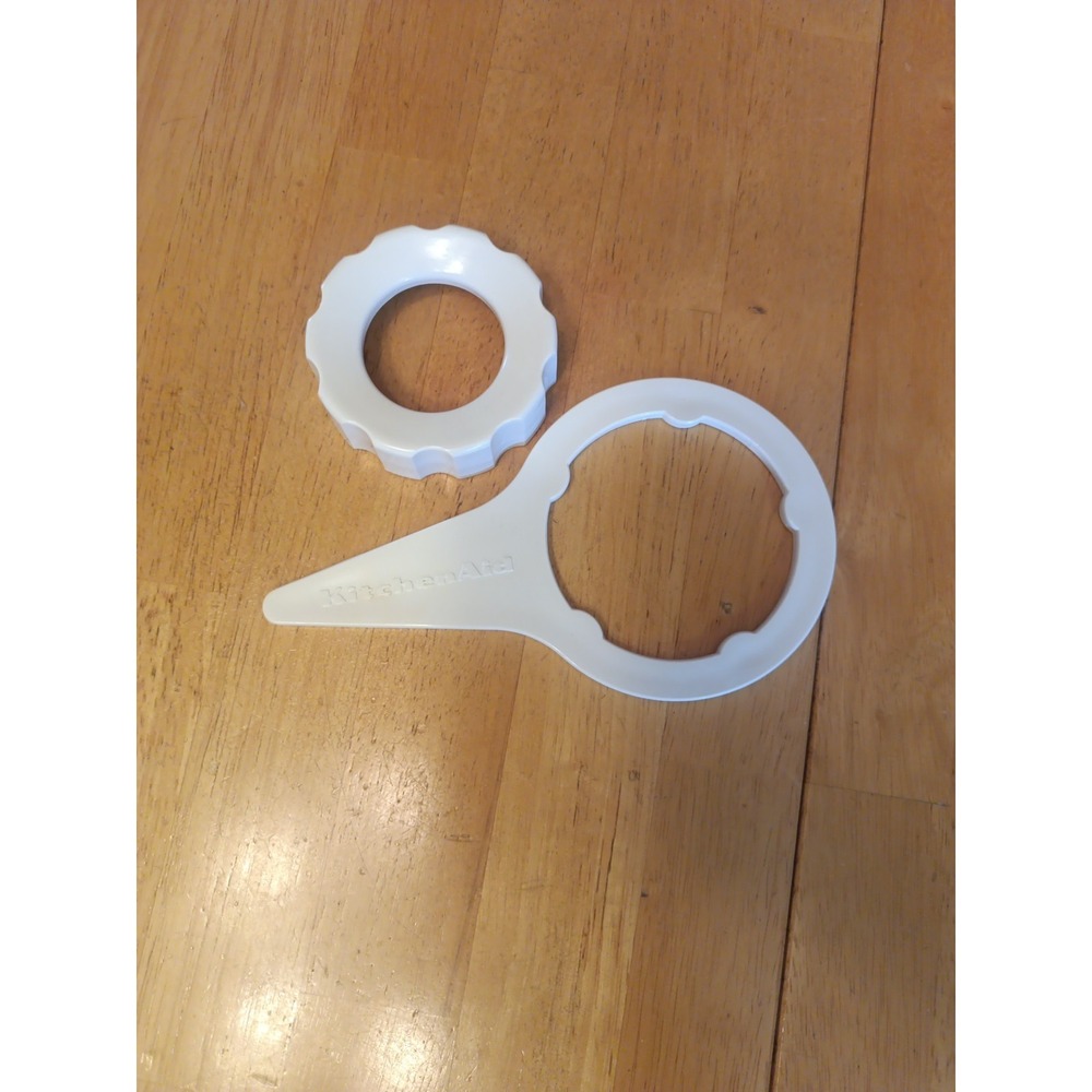 KitchenAid FGA Food Meat Grinder Replacement Part Screw on Collar‎ /Locking Ring
